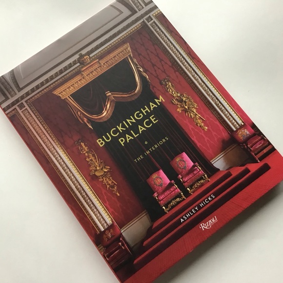 Buckingham Palace: The Interiors by Ashley Hicks - Picture 1 of 12